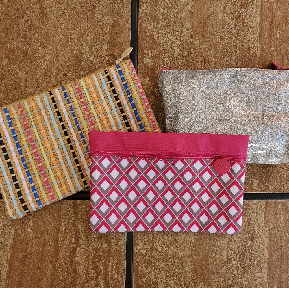 Ipsy makeup bags